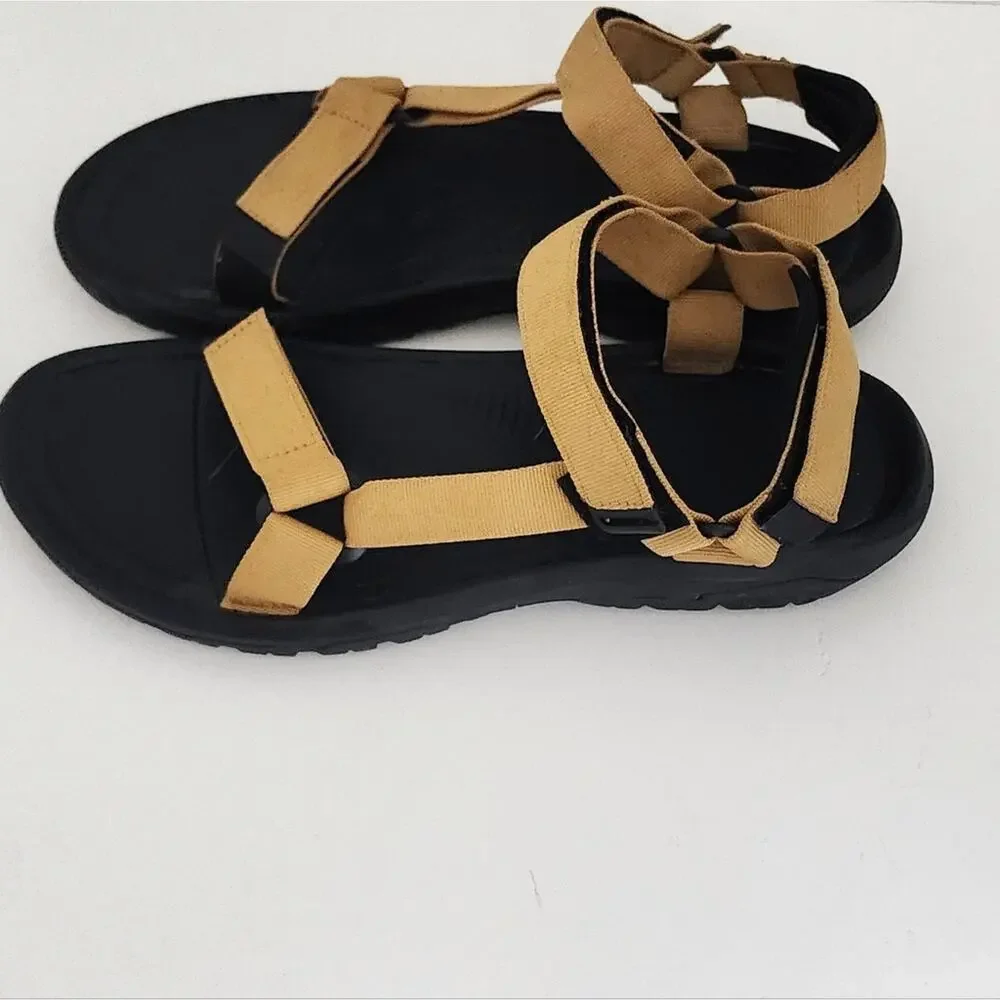 Teva hurricane xlt